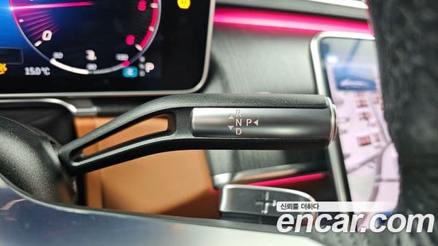 Mercedes-Benz S-Class 2021 — Photo 4/20