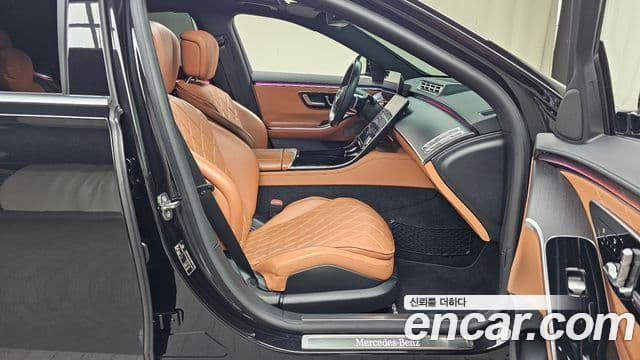 Mercedes-Benz S-Class 2021 — Photo 12/20