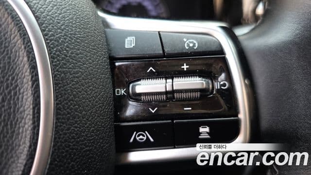 Kia Sorento 2021 — Фото 17/20