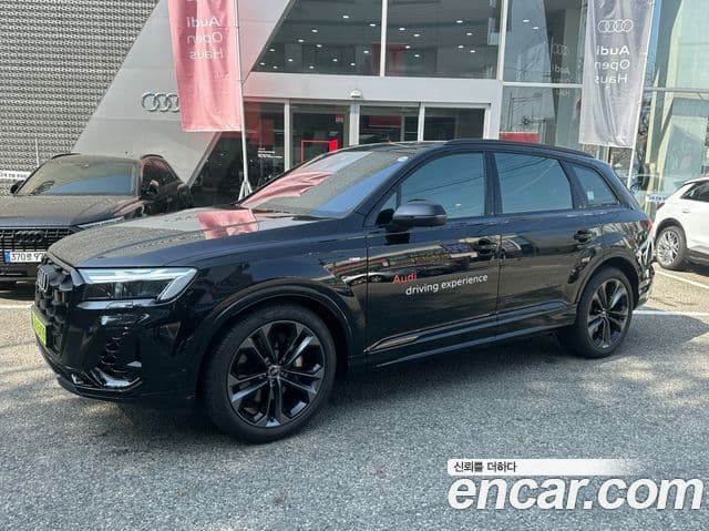 Audi Q7 2026 — Şəkil 10/20
