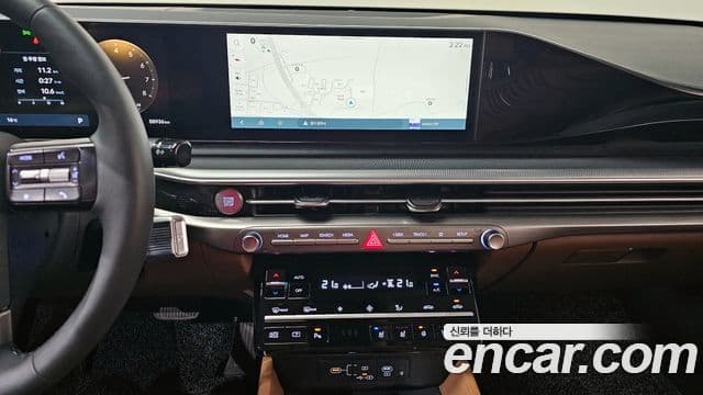 Hyundai Grandeur 2023 — ფოტო 15/20