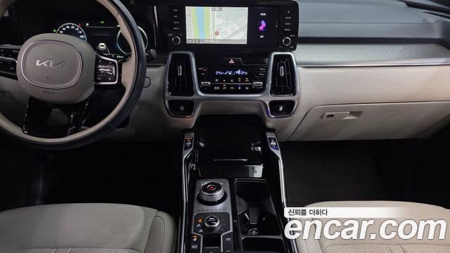 Kia Sorento 2022 — Şəkil 14/20