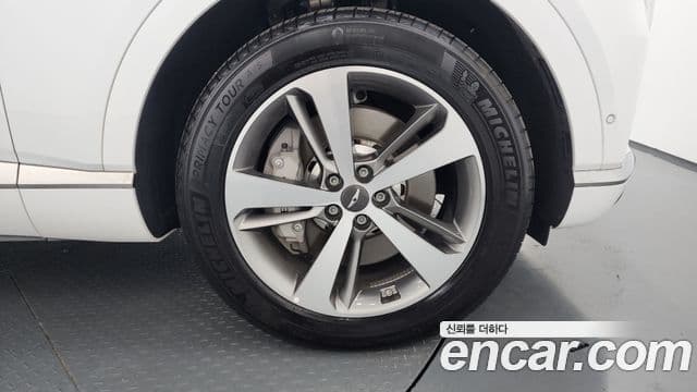 Genesis GV80 2022 — ფოტო 4/20