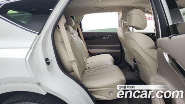 Genesis GV80 2022 — ფოტო 12/20
