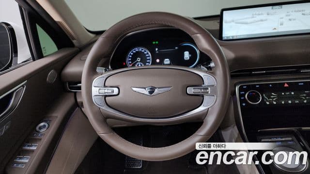 Genesis GV80 2022 — ფოტო 13/20