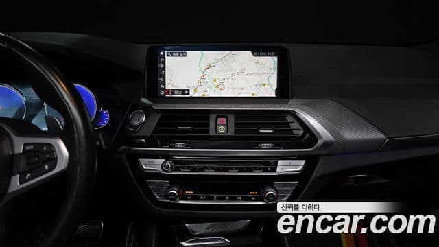 BMW X3 2019 — ფოტო 14/20