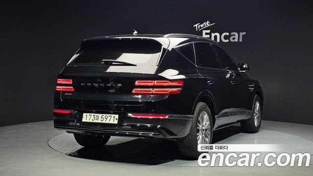 Genesis GV80 2020 — ფოტო 2/20