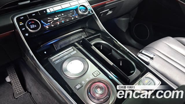 Genesis GV80 2020 — ფოტო 9/20