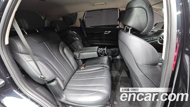 Genesis GV80 2020 — ფოტო 19/20