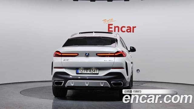 BMW X6 2021 — Photo 14/20