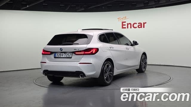 BMW 1 Series 2024 — Şəkil 2/20