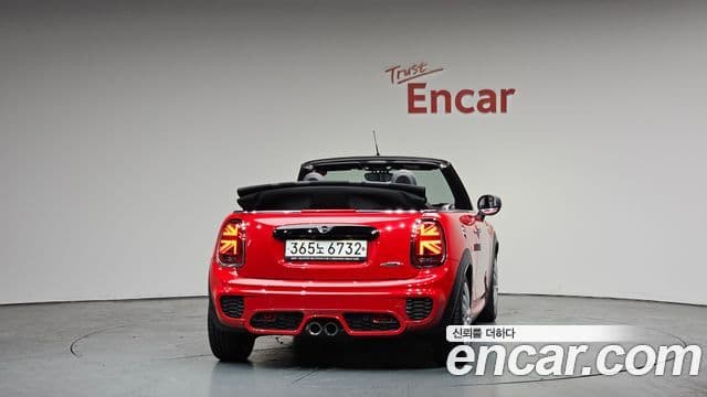 Mini Cooper S Convertible 2020 — Фото 4/20
