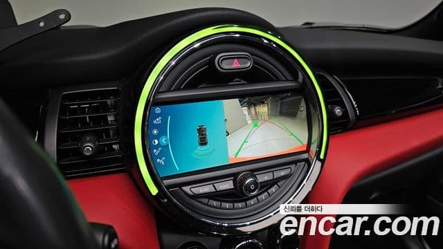 Mini Cooper S Convertible 2020 — Фото 16/20