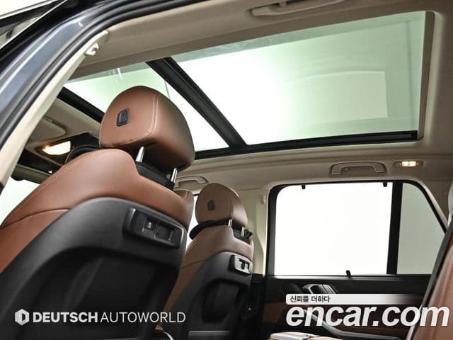 BMW X5 2022 — ფოტო 18/20