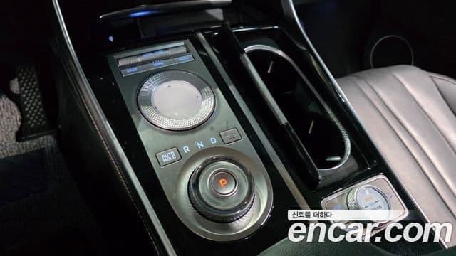Genesis GV80 2021 — ფოტო 7/20