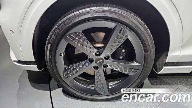 Genesis GV70 2021 — Şəkil 5/20