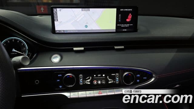 Genesis GV70 2021 — Şəkil 16/20