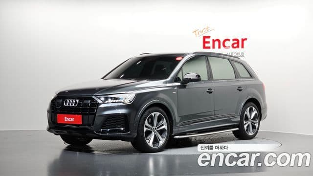 Audi Q7 2022 — ფოტო 1/20