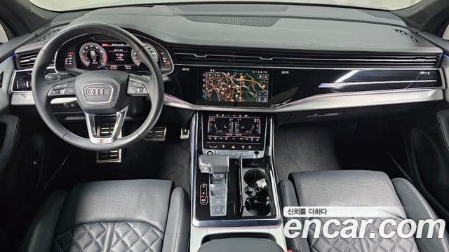 Audi Q7 2022 — ფოტო 7/20