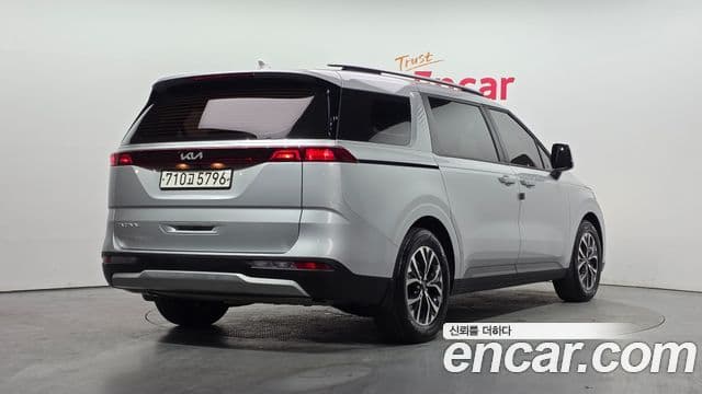 Kia Carnival 2022 — Şəkil 2/20