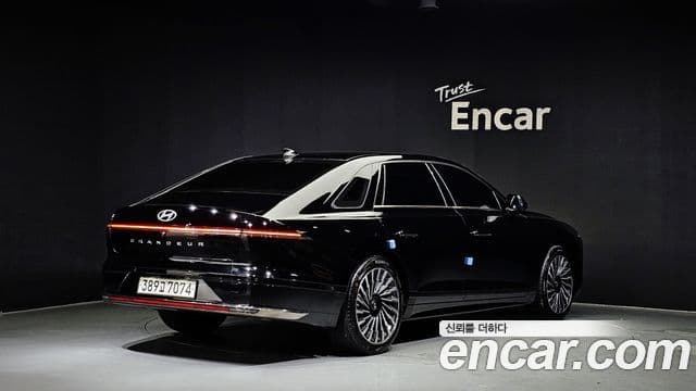 Hyundai Grandeur 2023 — Şəkil 2/20