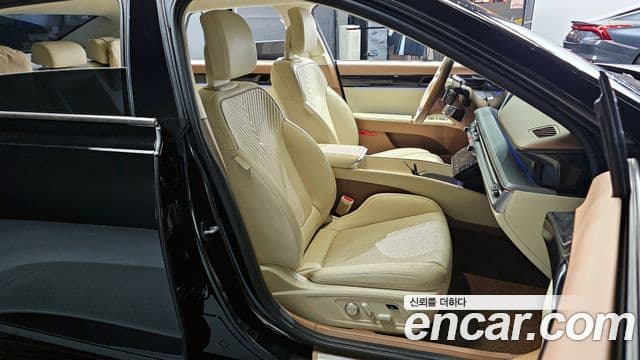Hyundai Grandeur 2023 — Şəkil 12/20