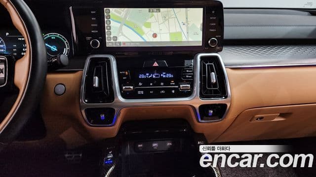 Kia Sorento 2021 — Şəkil 15/20