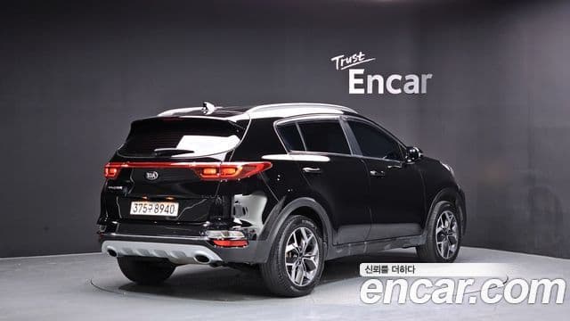 Kia Sportage The Bold 2021 — Şəkil 8/20