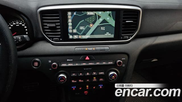 Kia Sportage The Bold 2021 — Şəkil 9/20