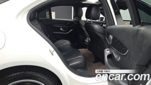 Mercedes-Benz C-Class 2018 — ფოტო 12/20