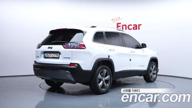 Jeep Cherokee 2021 — Şəkil 2/20
