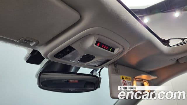 Jeep Cherokee 2021 — Şəkil 18/20