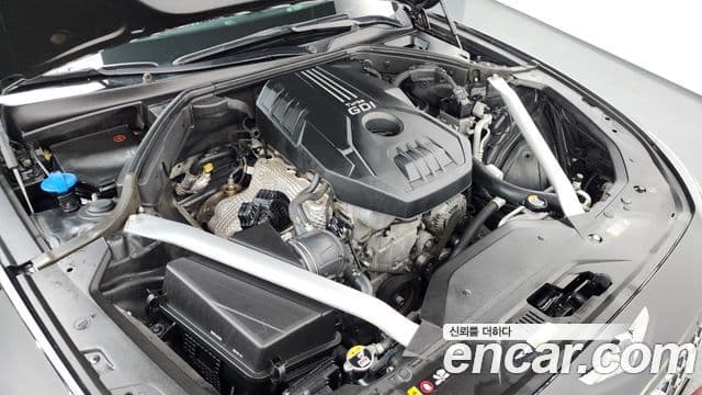 Genesis G70 2021 — ფოტო 13/20