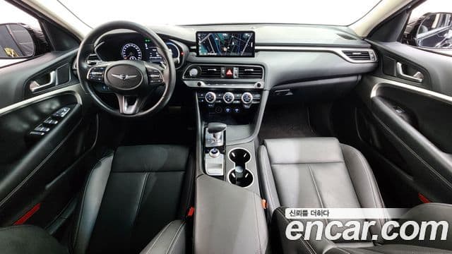 Genesis G70 2021 — ფოტო 8/20