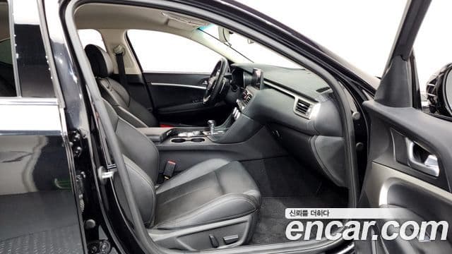 Genesis G70 2021 — ფოტო 9/20