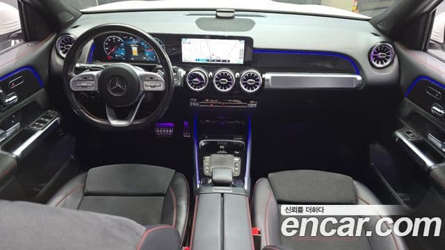 Mercedes-Benz GLB-Class 2021 — ფოტო 7/20