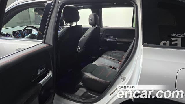 Mercedes-Benz GLB-Class 2021 — ფოტო 11/20