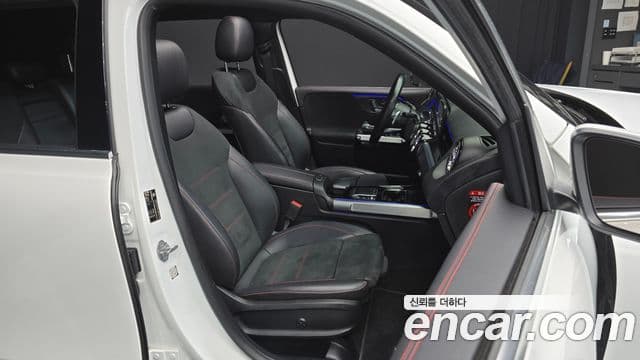 Mercedes-Benz GLB-Class 2021 — ფოტო 12/20