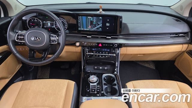 Kia Carnival 2020 — Фото 7/20