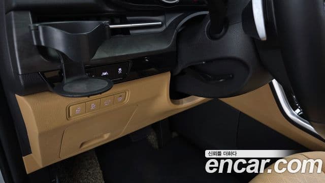 Kia Carnival 2020 — Фото 14/20