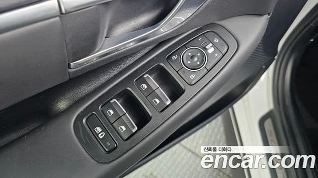 Hyundai Sonata Hybrid 2021 — ფოტო 5/20
