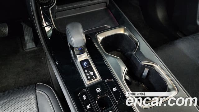 Lexus NX350h 2023 — Şəkil 9/20