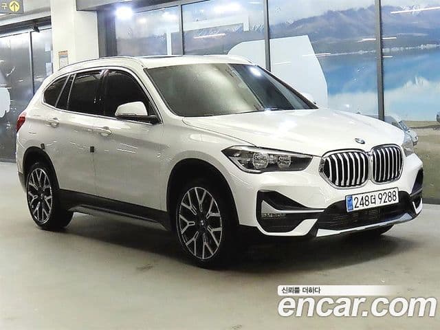 BMW X1 2022 — ფოტო 10/20