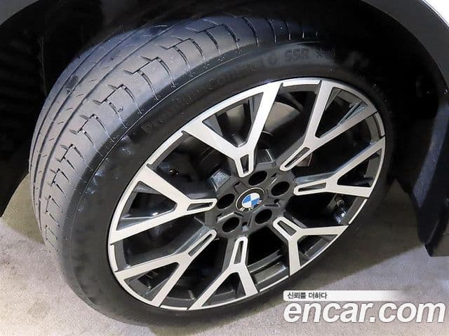 BMW X1 2022 — ფოტო 20/20