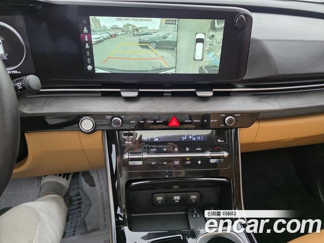 Kia Carnival 2023 — Фото 14/20