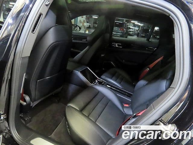 Porsche Panamera 2019 — Şəkil 10/20
