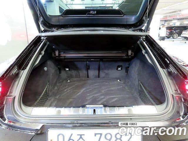 Porsche Panamera 2019 — Şəkil 3/20