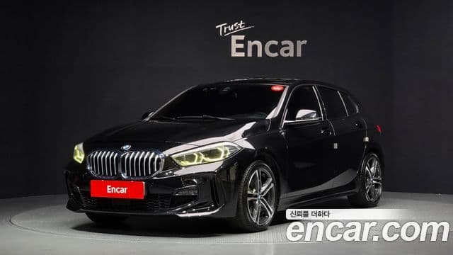 BMW 1 Series 2021 — Şəkil 1/20