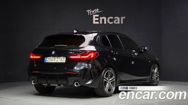 BMW 1 Series 2021 — Şəkil 2/20