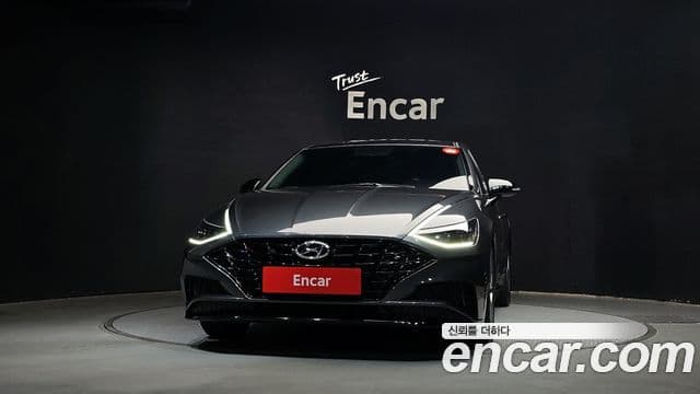 Hyundai Sonata 2022 — ფოტო 3/20